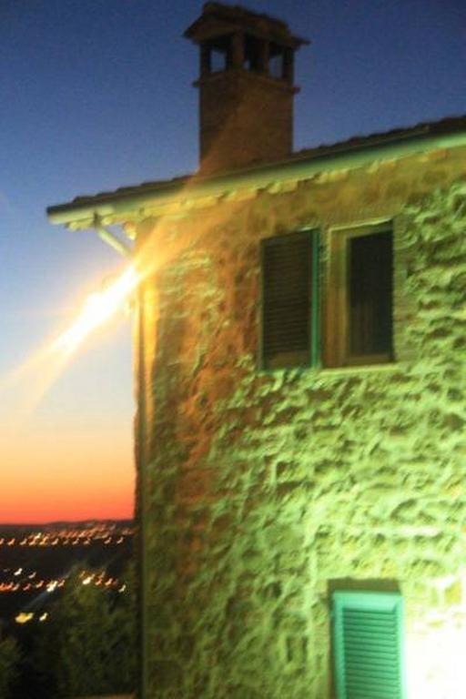 Il Poggio Delle Ginestre Pension Torgiano Buitenkant foto
