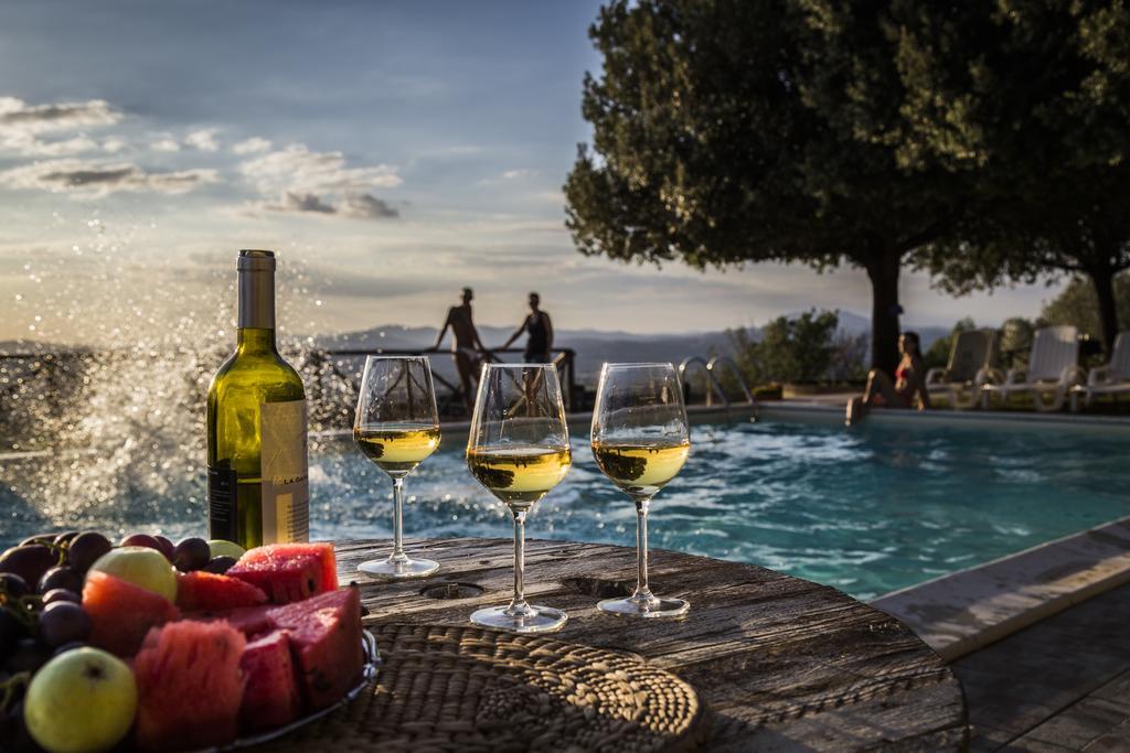 Il Poggio Delle Ginestre Pension Torgiano Buitenkant foto